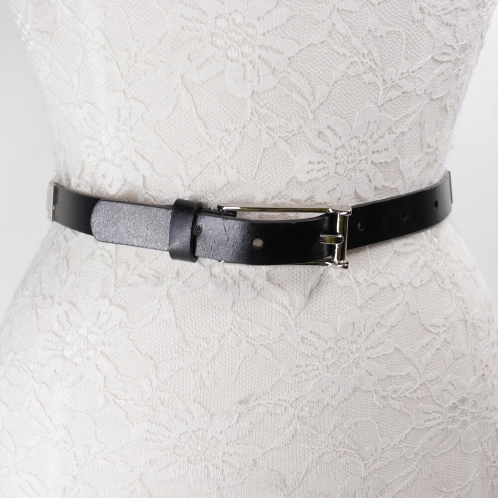 Vtg Ellen Tracy Dress Belt Medium Black Leather Silver Tone Buckle Brackets